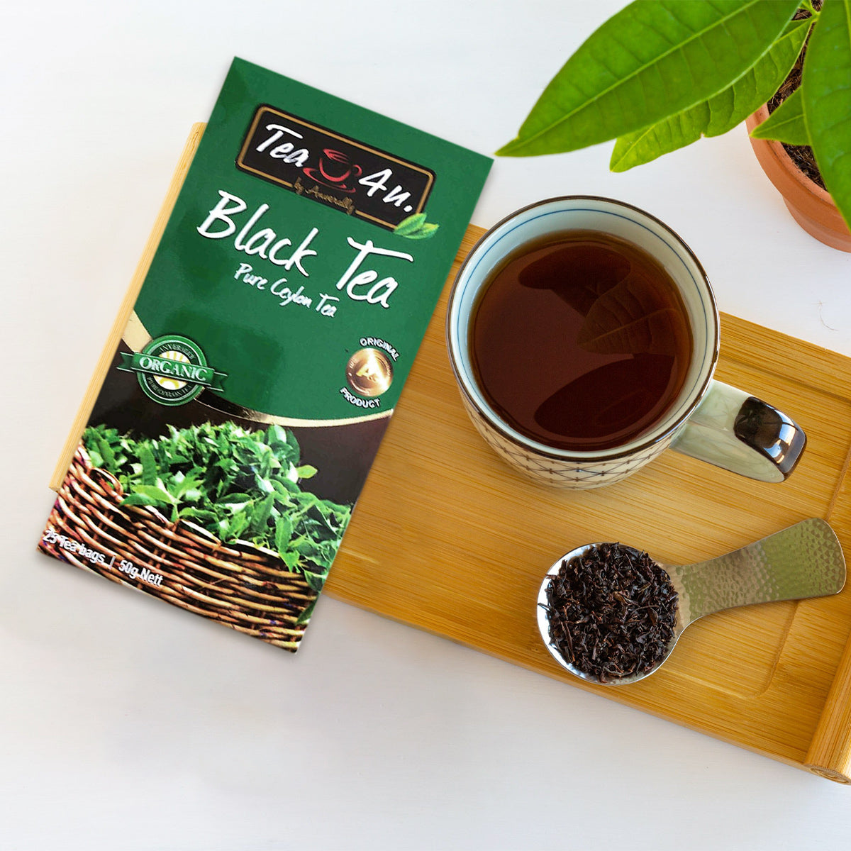 Tea4U Organic Black Tea, 25 teabags in foil envelopes.